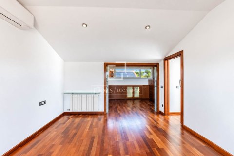 5 bedrooms villa for sale in Sitges, Barcelona, Catalonia, Spain № 9163 - photo 14