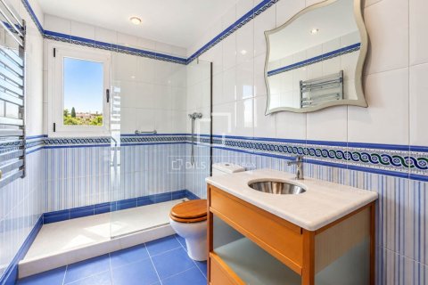 5 bedrooms villa for sale in Sitges, Barcelona, Catalonia, Spain № 9163 - photo 13