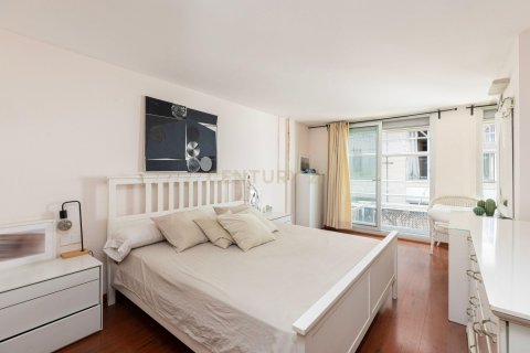 3 bedrooms house for sale in Barcelona, Catalonia, Spain № 9076 - photo 12