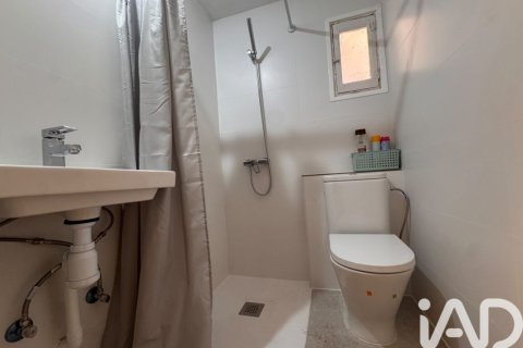3 bedrooms apartment for rent in Barcelona, Catalonia, Spain № 9130 - photo 17
