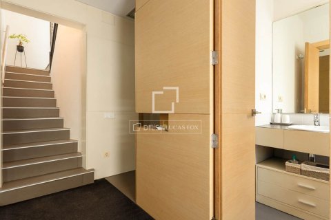 4 bedrooms villa for sale in Barcelona, Catalonia, Spain № 9105 - photo 24