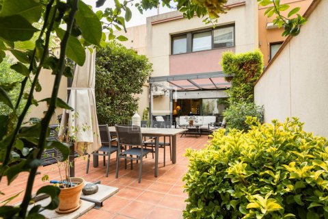 4 bedrooms villa for sale in Barcelona, Catalonia, Spain № 9105