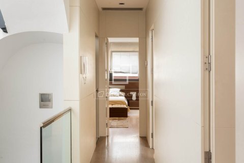 4 bedrooms villa for sale in Barcelona, Catalonia, Spain № 9105 - photo 27