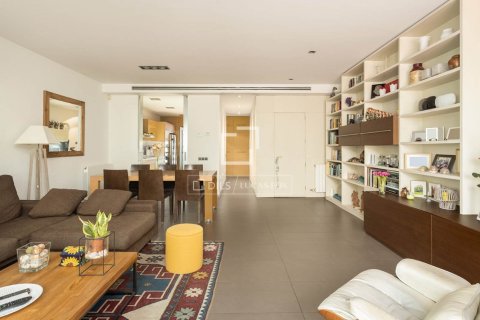 4 bedrooms villa for sale in Barcelona, Catalonia, Spain № 9105 - photo 12