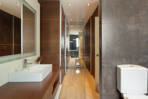 4 bedrooms villa for sale in Barcelona, Catalonia, Spain № 9105 - photo 30