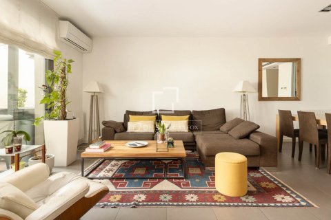 4 bedrooms villa for sale in Barcelona, Catalonia, Spain № 9105 - photo 11