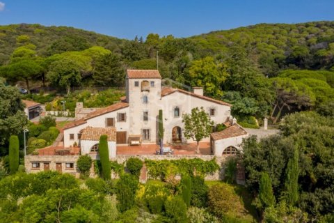 6 bedrooms house for sale in Sant Andreu de Llavaneres, Barcelona, Catalonia, Spain № 9150