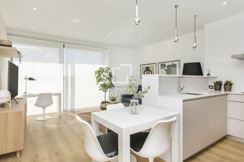 1 bedroom apartment for sale in Barcelona, Catalonia, Spain № 9055 - photo 4