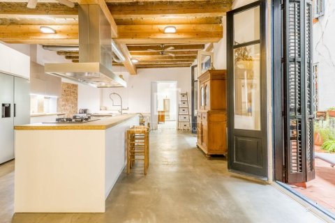 Apartamento de 4 dormitorios en venta en Barcelona, Cataluña, Spain № 9215 - foto 21