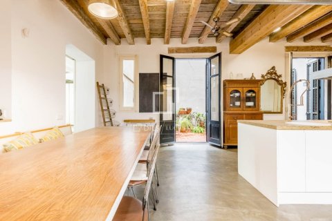 Apartamento de 4 dormitorios en venta en Barcelona, Cataluña, Spain № 9215 - foto 19