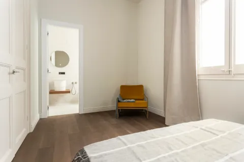 4 bedrooms apartment for sale in Barcelona, Catalonia, Spain № 9232 - photo 19