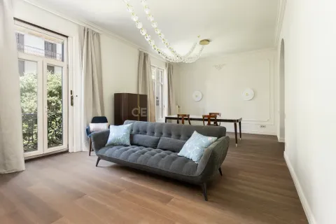 4 bedrooms apartment for sale in Barcelona, Catalonia, Spain № 9232 - photo 7