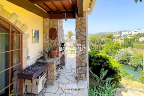 5 bedrooms villa for sale in Lloret de Mar, Girona, Catalonia, Spain № 1017 - photo 5