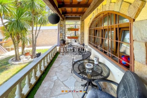 5 bedrooms villa for sale in Lloret de Mar, Girona, Catalonia, Spain № 1017 - photo 3
