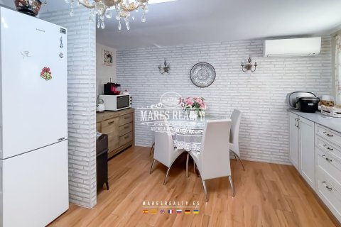 5 bedrooms villa for sale in Lloret de Mar, Girona, Catalonia, Spain № 1017 - photo 15
