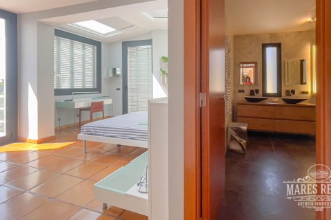 7 bedrooms villa for sale in Blanes, Girona, Catalonia, Spain № 977 - photo 16