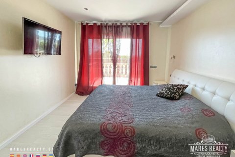 4 bedrooms villa for sale in Condado del Jaruco, Girona, Catalonia, Spain № 979 - photo 12