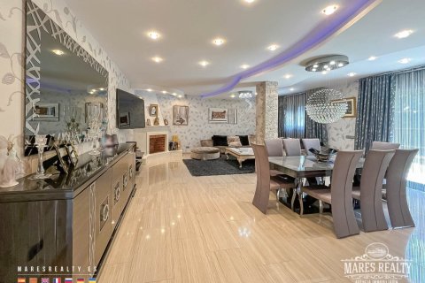 4 bedrooms villa for sale in Condado del Jaruco, Girona, Catalonia, Spain № 979 - photo 5