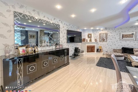 4 bedrooms villa for sale in Condado del Jaruco, Girona, Catalonia, Spain № 979 - photo 7