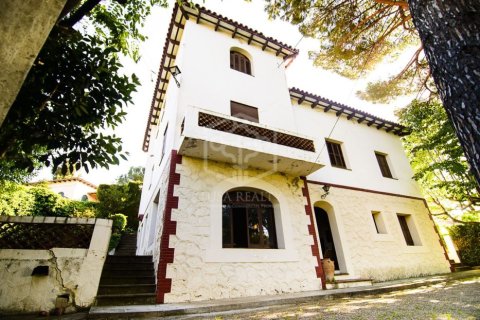 13 bedrooms villa for sale in Gelida, Barcelona, Catalonia, Spain № 9070