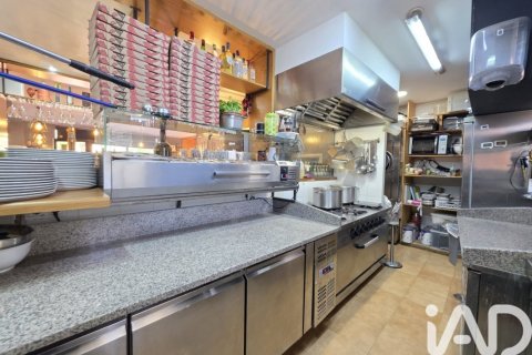 111 sq.m. cafe / restaurant for rent in Barcelona, Catalonia, Spain № 9241 - photo 17