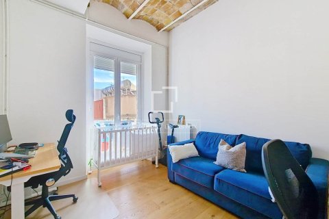 Apartamento de 3 dormitorios en venta en Vilanova i la Geltrú, Barcelona, Cataluña, Spain № 9154 - foto 5