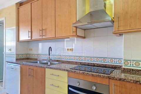 Apartamento de 3 dormitorios en venta en Cubelles, Barcelona, Cataluña, Spain № 9196 - foto 8