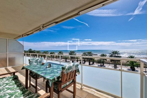 Apartamento de 3 dormitorios en venta en Cubelles, Barcelona, Cataluña, Spain № 9196 - foto 20