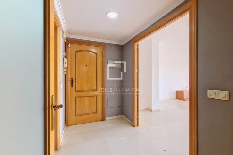 Apartamento de 3 dormitorios en venta en Cubelles, Barcelona, Cataluña, Spain № 9196 - foto 6
