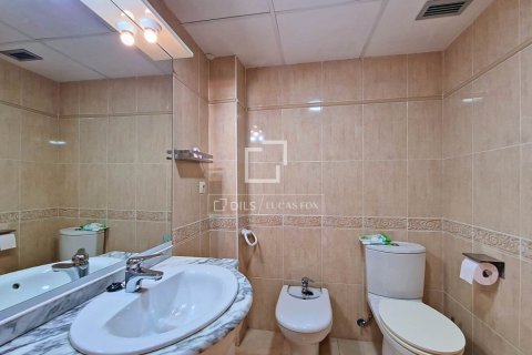 Apartamento de 3 dormitorios en venta en Cubelles, Barcelona, Cataluña, Spain № 9196 - foto 25