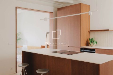 3 bedrooms apartment for sale in Barcelona, Catalonia, Spain № 9123 - photo 16