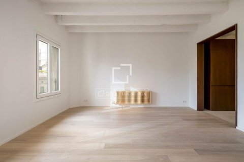 3 bedrooms apartment for sale in Barcelona, Catalonia, Spain № 9123 - photo 9