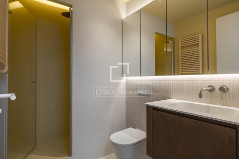 3 bedrooms apartment for sale in Barcelona, Catalonia, Spain № 9123 - photo 25