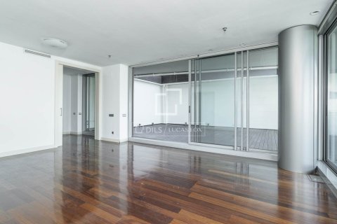 Купить квартиру в Барселона, Испания с 4 спальни, 130м², № 9252 - фото 15