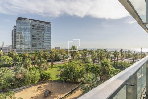 Купить квартиру в Барселона, Испания с 4 спальни, 130м², № 9252 - фото 4