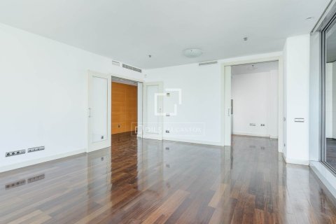 Купить квартиру в Барселона, Испания с 4 спальни, 130м², № 9252 - фото 16
