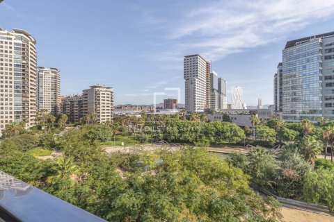Купить квартиру в Барселона, Испания с 4 спальни, 130м², № 9252 - фото 5