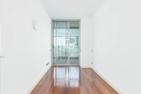 Купить квартиру в Барселона, Испания с 4 спальни, 130м², № 9252 - фото 19