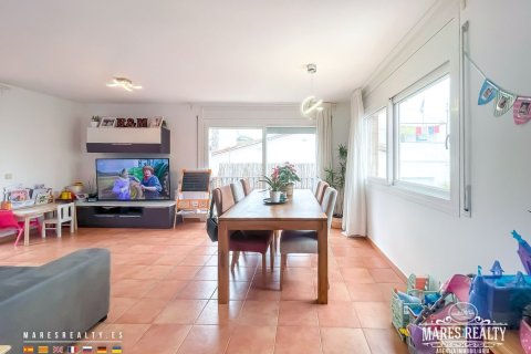 4 bedrooms townhouse for sale in Canet de Mar, Barcelona, Catalonia, Spain № 1042 - photo 3