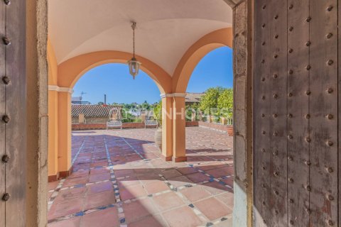 Villa de 9 dormitorios en venta en Teia, Barcelona, Cataluña, Spain № 9235 - foto 6