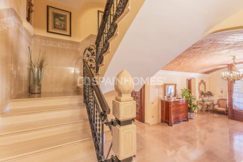 Villa de 9 dormitorios en venta en Teia, Barcelona, Cataluña, Spain № 9235 - foto 12