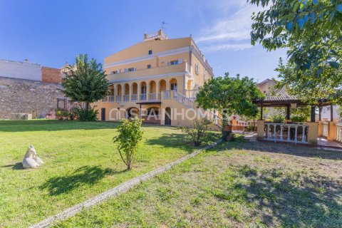 9 bedrooms villa for sale in Teia, Barcelona, Catalonia, Spain № 9235