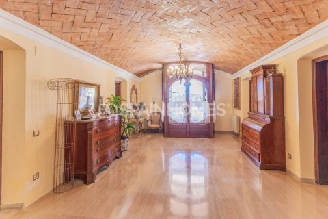 Villa de 9 dormitorios en venta en Teia, Barcelona, Cataluña, Spain № 9235 - foto 7
