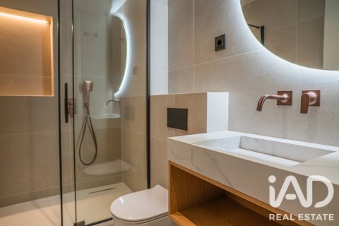 3 bedrooms apartment for sale in Barcelona, Catalonia, Spain № 9239 - photo 18