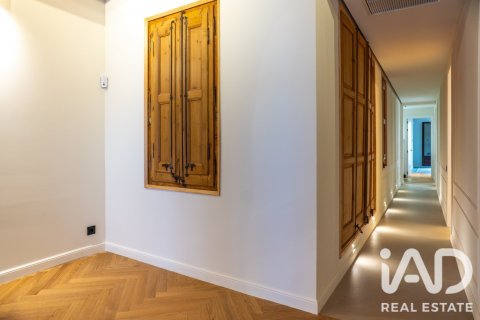 3 bedrooms apartment for sale in Barcelona, Catalonia, Spain № 9239 - photo 20