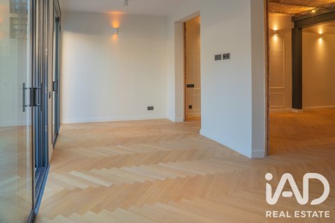 3 bedrooms apartment for sale in Barcelona, Catalonia, Spain № 9239 - photo 5