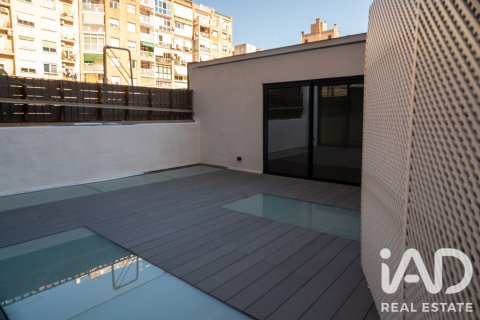 3 bedrooms apartment for sale in Barcelona, Catalonia, Spain № 9239 - photo 9