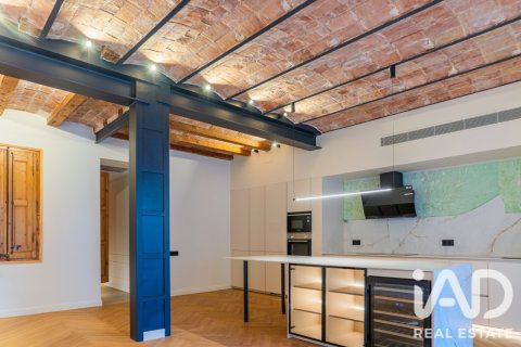 3 bedrooms apartment for sale in Barcelona, Catalonia, Spain № 9239 - photo 12