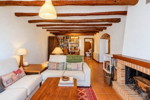 5 bedrooms finca for sale in Sitges, Barcelona, Catalonia, Spain № 9253 - photo 10