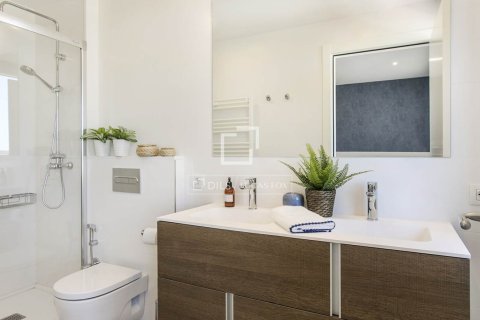 2 bedrooms apartment for sale in Barcelona, Catalonia, Spain № 9056 - photo 25
